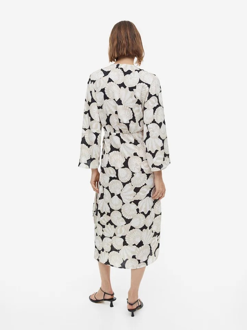 H&M Limited Edition Women's Black & Cream Coastal Seashells Wrap Kimono Cover-Up - Picture 4 of 6